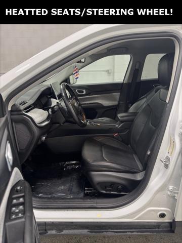 2022 Jeep Compass Latitude Lux 4x4 2022 Jeep Compass Latitude Lux 4x4