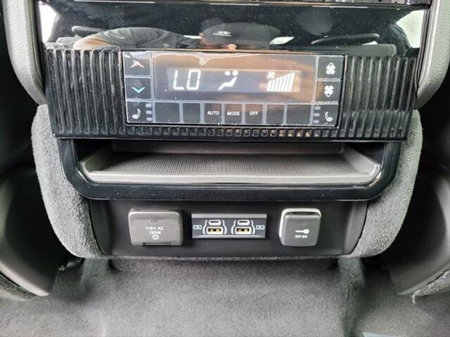 2024 Jeep Wagoneer Series I 4x2