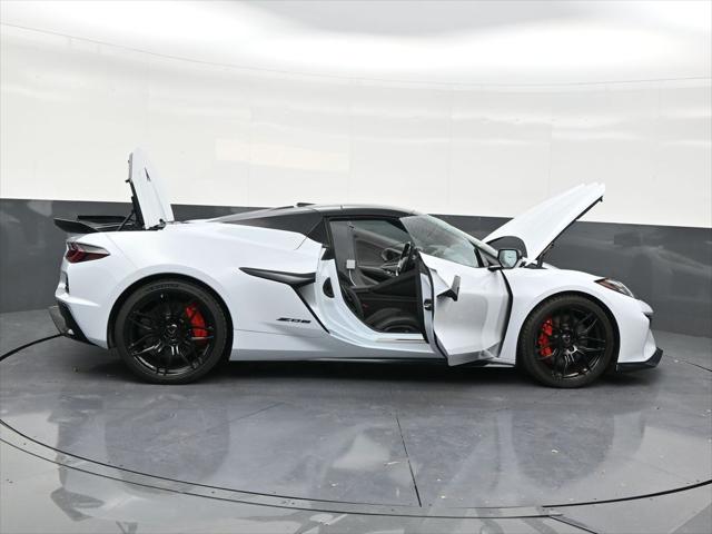 2023 Chevrolet Corvette Z06 RWD Convertible 3LZ