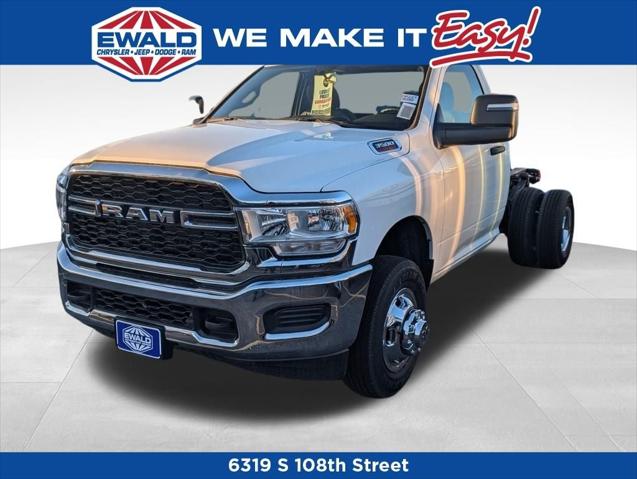 2024 RAM Ram 3500 Chassis Cab RAM 3500 TRADESMAN CHASSIS REGULAR CAB 4X4 60 CA