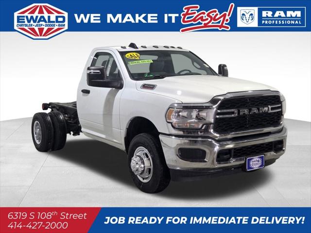 2024 RAM Ram 3500 Chassis Cab RAM 3500 TRADESMAN CHASSIS REGULAR CAB 4X4 60 CA 2024 RAM Ram 3500 Chassis Cab RAM 3500 TRADESMAN CHASSIS REGULAR CAB 4X4 60 CA