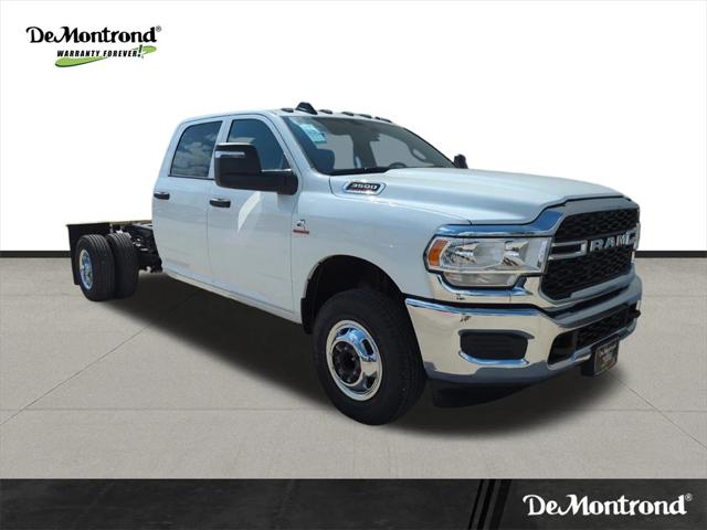 2024 RAM Ram 3500 Chassis Cab RAM 3500 TRADESMAN CREW CAB CHASSIS 4X4 60 CA