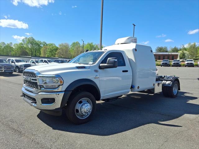 2024 RAM Ram 5500 Chassis Cab RAM 5500 TRADESMAN CHASSIS REGULAR CAB 4X2 120 CA