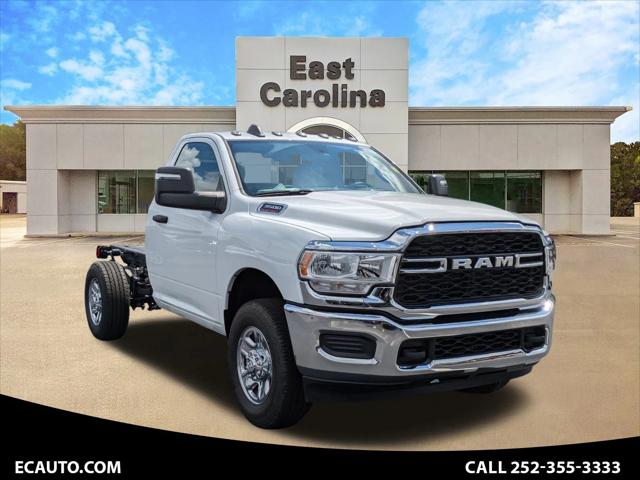 2024 RAM Ram 3500 Chassis Cab RAM 3500 TRADESMAN CHASSIS REGULAR CAB 4X4 60 CA