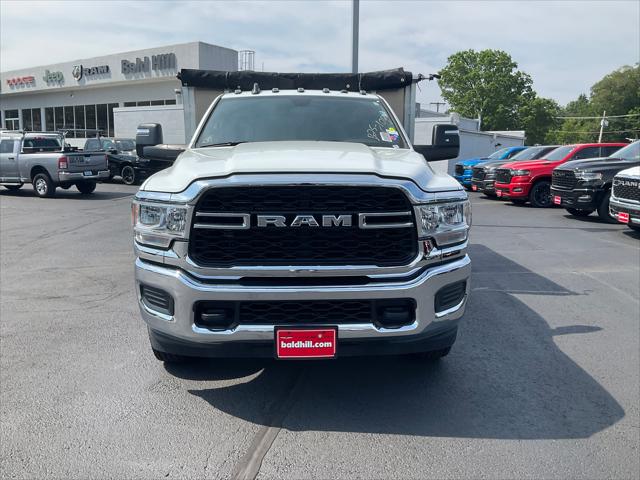 2024 RAM Ram 3500 Chassis Cab RAM 3500 TRADESMAN CHASSIS REGULAR CAB 4X4 60 CA 2024 RAM Ram 3500 Chassis Cab RAM 3500 TRADESMAN CHASSIS REGULAR CAB 4X4 60 CA