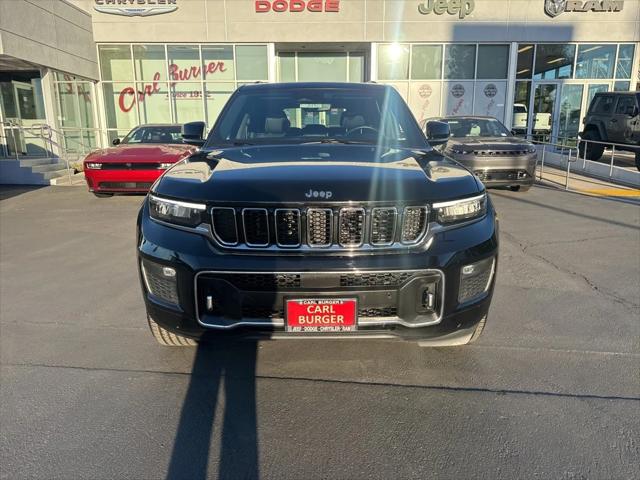 2022 Jeep Grand Cherokee Overland 4x2 2022 Jeep Grand Cherokee Overland 4x2