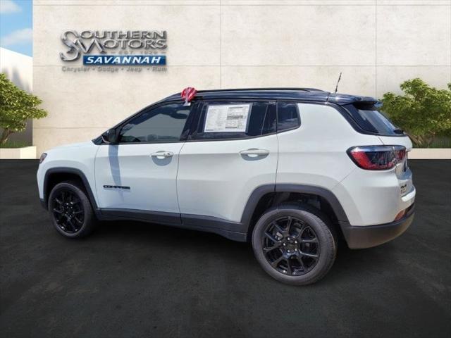 2024 Jeep Compass COMPASS LATITUDE 4X4
