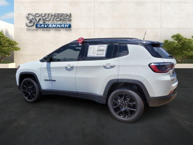 2024 Jeep Compass COMPASS LATITUDE 4X4