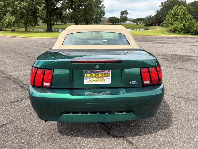 2000 Ford Mustang Convertible