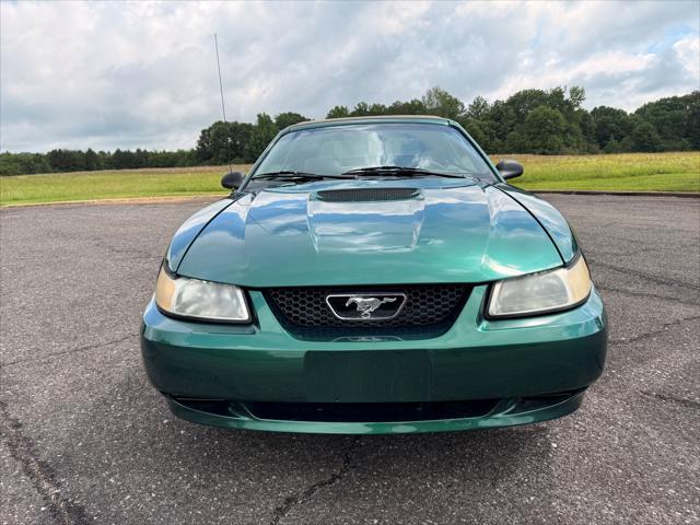 2000 Ford Mustang Convertible
