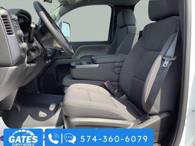 2024 Chevrolet Silverado 6500HD 1WT