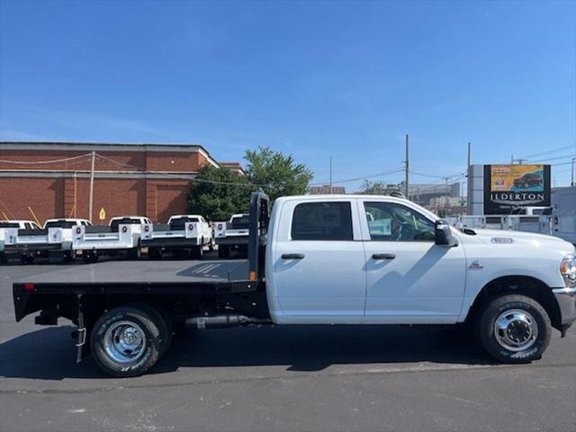 2024 RAM Ram 3500 Chassis Cab RAM 3500 TRADESMAN CREW CAB CHASSIS 4X4 60 CA