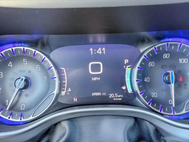 2022 Chrysler Pacifica Touring L 2022 Chrysler Pacifica Touring L