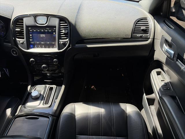 2022 Chrysler 300 S