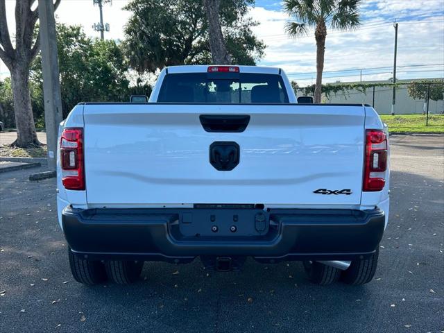 2024 RAM Ram 3500 RAM 3500 TRADESMAN REGULAR CAB 4X4 8 BOX