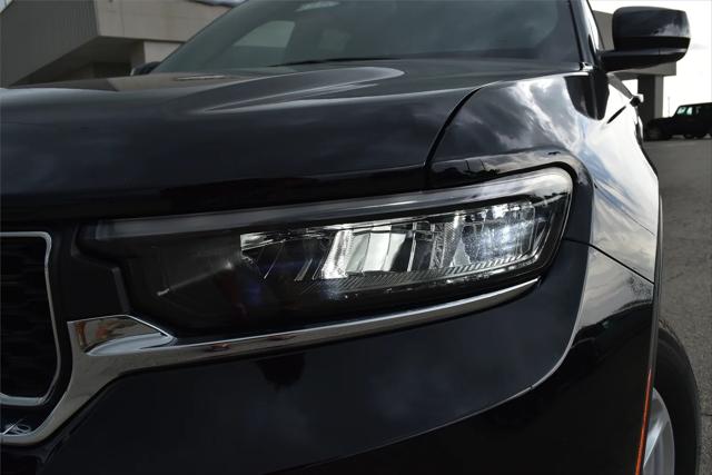 2024 Jeep Grand Cherokee GRAND CHEROKEE LAREDO X 4X2