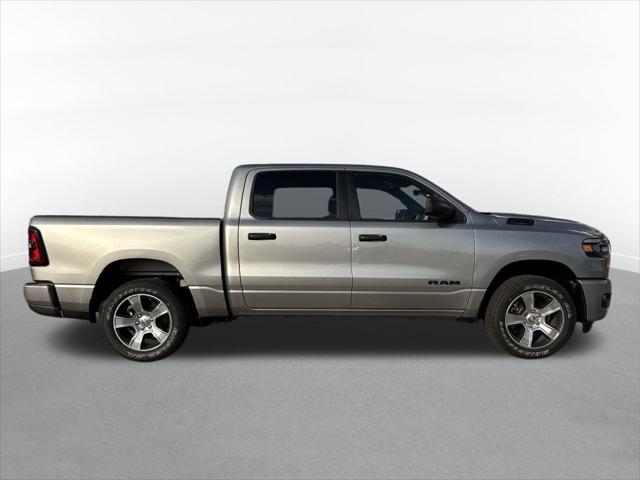 2025 RAM Ram 1500 RAM 1500 TRADESMAN CREW CAB 4X4 57 BOX