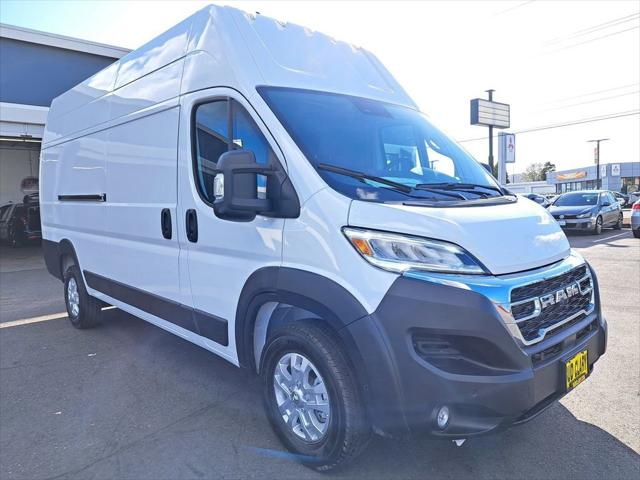 2024 RAM Ram ProMaster RAM PROMASTER 3500 SLT CARGO VAN SUPER HIGH ROOF 159 WB EXT