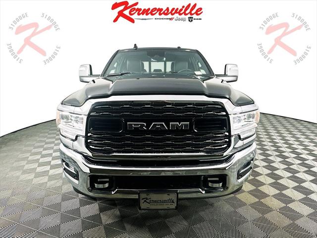 2024 RAM Ram 3500 RAM 3500 LIMITED CREW CAB 4X4 8 BOX