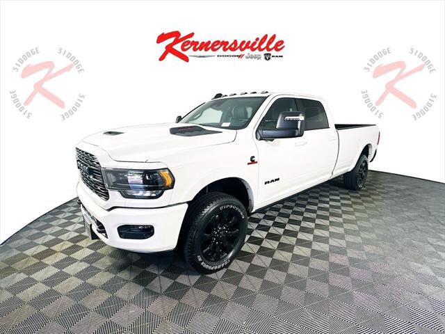2024 RAM Ram 3500 RAM 3500 LIMITED CREW CAB 4X4 8 BOX