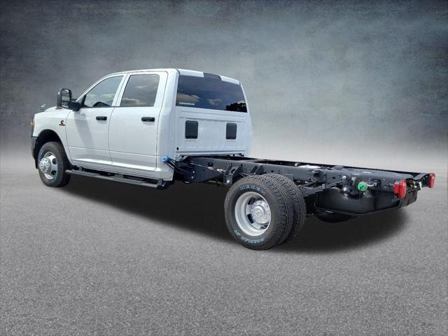 2024 RAM Ram 3500 Chassis Cab RAM 3500 TRADESMAN CREW CAB CHASSIS 4X4 60 CA