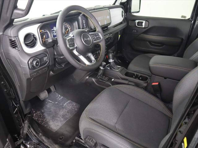 2024 Jeep Wrangler 4-Door Sahara 4x4