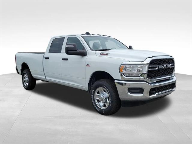 2024 RAM Ram 2500 RAM 2500 TRADESMAN CREW CAB 4X4 8 BOX