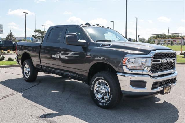 2024 RAM Ram 2500 RAM 2500 TRADESMAN CREW CAB 4X4 64 BOX