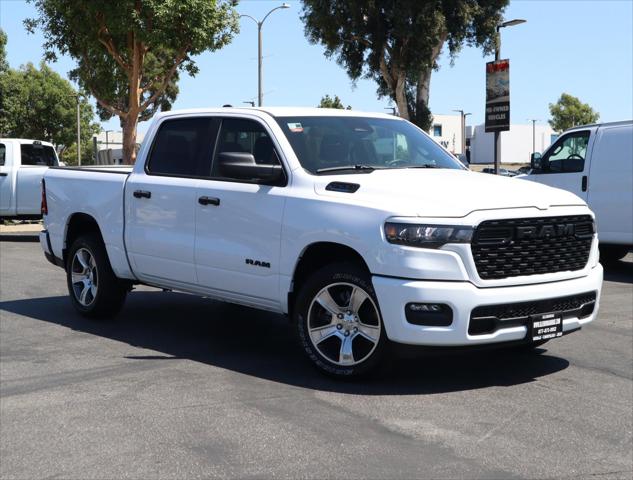 2025 RAM Ram 1500 RAM 1500 TRADESMAN CREW CAB 4X2 57 BOX
