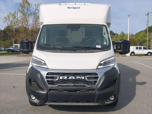 2024 RAM Ram ProMaster RAM PROMASTER 3500 SLT CUTAWAY 159 WB EXT / 104 CA