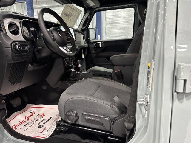 2024 Jeep Wrangler WRANGLER 4-DOOR SAHARA