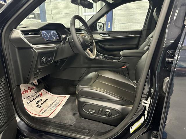 2024 Jeep Grand Cherokee GRAND CHEROKEE LIMITED 4X2