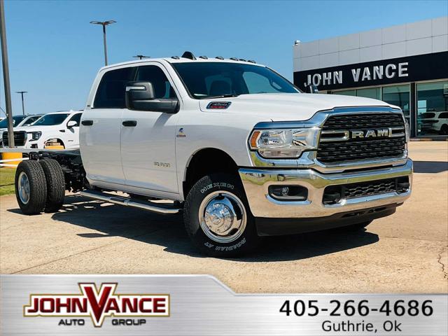 2024 RAM Ram 3500 Chassis Cab RAM 3500 SLT CREW CAB CHASSIS 4X4 60 CA