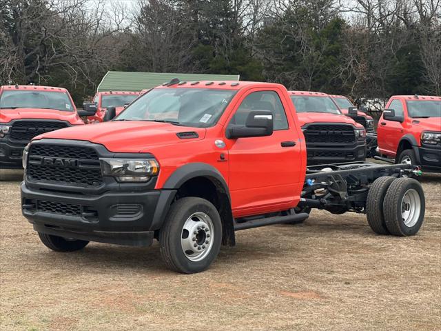 2024 RAM Ram 5500 Chassis Cab RAM 5500 TRADESMAN CHASSIS REGULAR CAB 4X4 84 CA