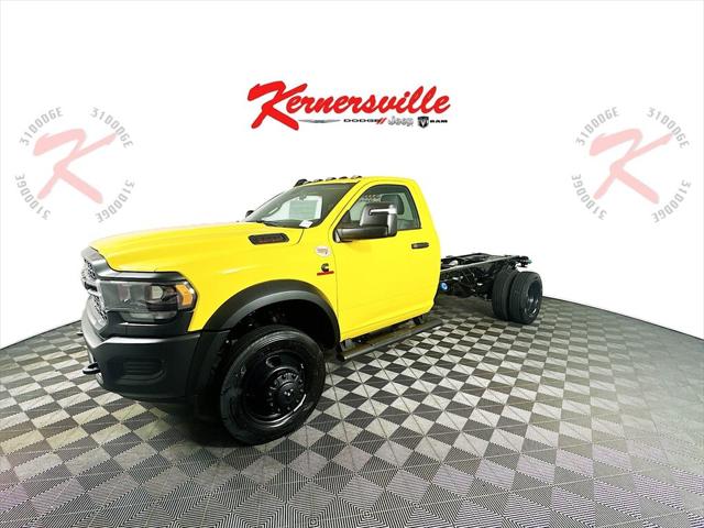 2024 RAM Ram 5500 Chassis Cab RAM 5500 TRADESMAN CHASSIS REGULAR CAB 4X2 84 CA