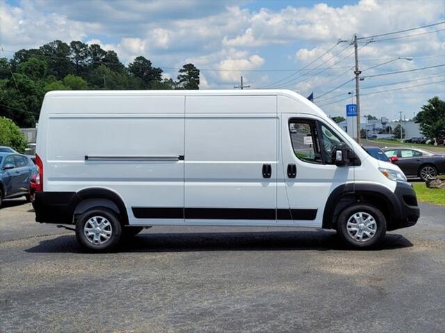 2024 Ram ProMaster 2500 Cargo Van SLT High Roof 159" WB