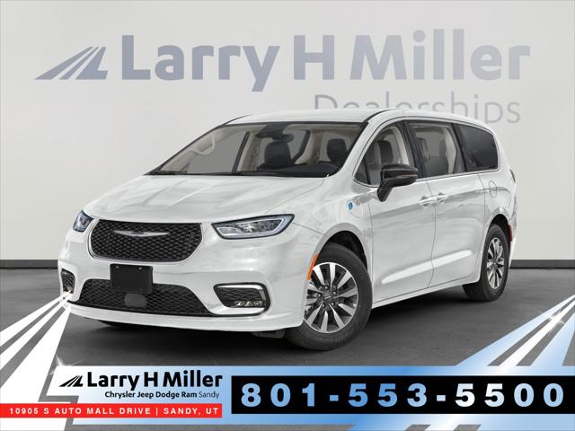 2024 Chrysler Pacifica Hybrid PACIFICA PLUG-IN HYBRID S APPEARANCE