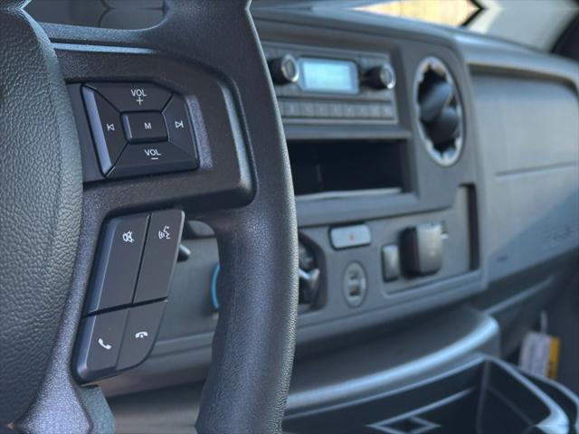 2025 Ford E-350 Cutaway Base