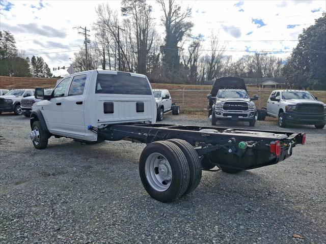 2024 RAM Ram 5500 Chassis Cab RAM 5500 TRADESMAN CHASSIS CREW CAB 4X2 84 CA