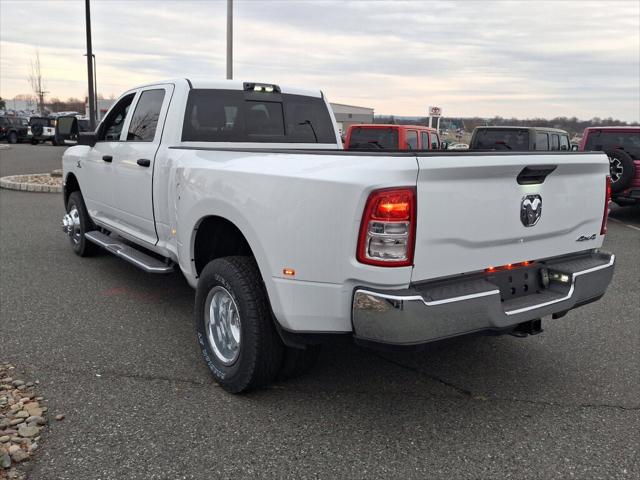 2024 RAM Ram 3500 RAM 3500 TRADESMAN CREW CAB 4X4 8 BOX