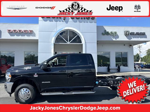 2024 RAM Ram 3500 Chassis Cab RAM 3500 LARAMIE CREW CAB CHASSIS 4X4 60 CA