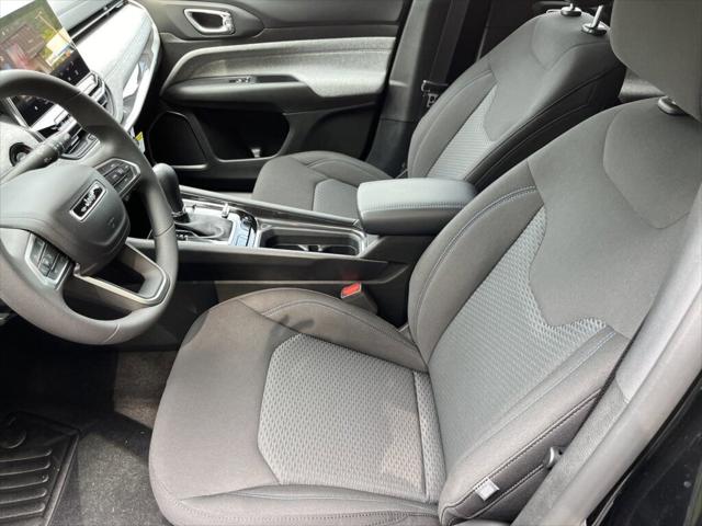 2024 Jeep Compass COMPASS SPORT 4X4