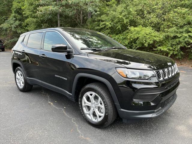 2024 Jeep Compass COMPASS SPORT 4X4