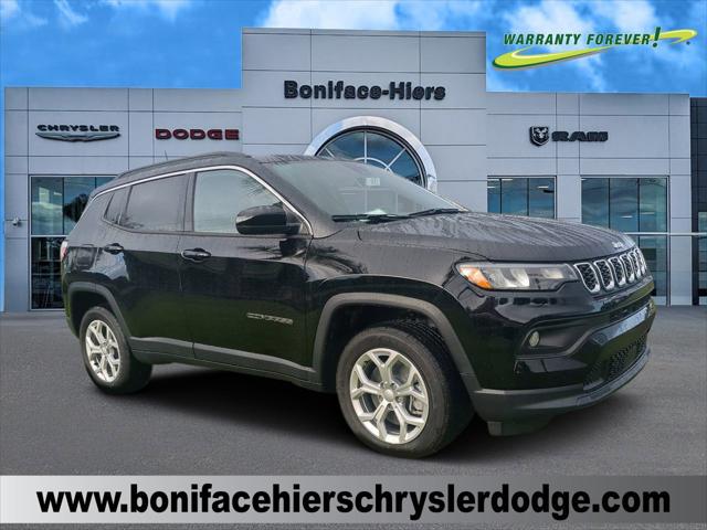 2024 Jeep Compass COMPASS LATITUDE 4X4