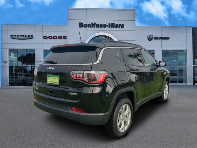 2024 Jeep Compass COMPASS LATITUDE 4X4