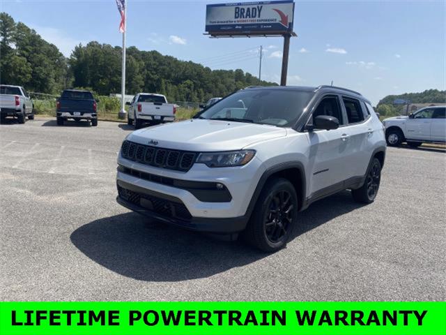 2024 Jeep Compass COMPASS LATITUDE 4X4