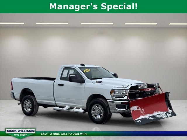 2023 RAM 2500 Tradesman Regular Cab 4x4 8 Box