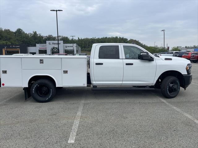 2024 RAM Ram 3500 Chassis Cab RAM 3500 TRADESMAN CREW CAB CHASSIS 4X4 60 CA