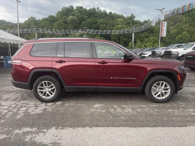 2023 Jeep Grand Cherokee L Laredo 4x4