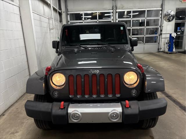 Used 2014 Jeep Wrangler Unlimited For Sale in Wilmington, OH